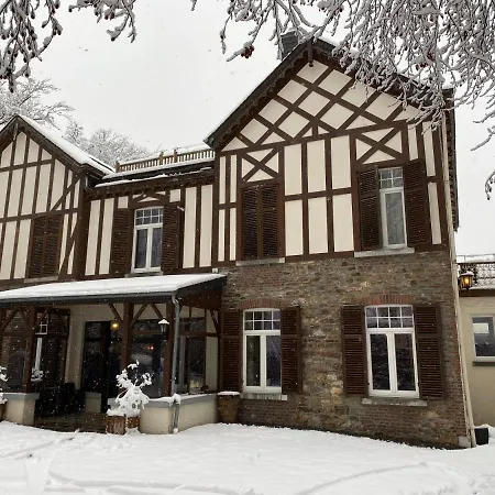 Le Tri Renard Bed & Breakfast