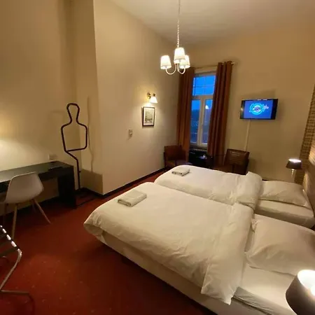 Le Tri Renard Bed & Breakfast