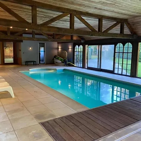 Le Tri Renard Bed & Breakfast