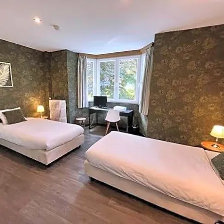 Le Tri Renard Bed & Breakfast