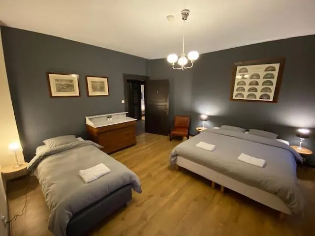 Le Tri Renard Bed & Breakfast